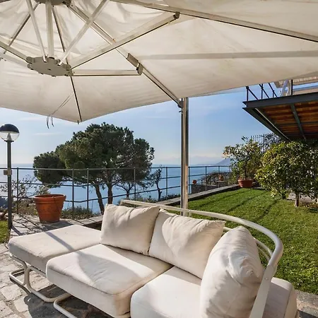L'ulivo Sull'orizzonte Con Piscina By Wonderful Italy *